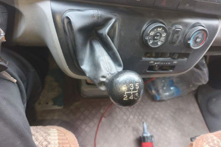 Used King Long Kairui Haoke 2019 2.2L M1 Standard Flat-Top V22