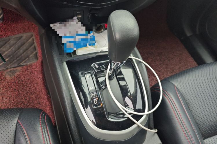 Used Nissan Qashqai 2017 2.0L CVT Elite Edition China V Standard Gear Lever