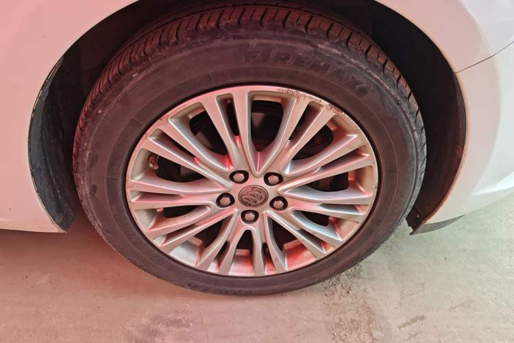 Used Buick GT 2015 15N Automatic Deluxe Edition