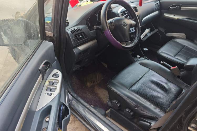 Used Haima Puxima 2010 1.8L Automatic 7-Seater Luxury
