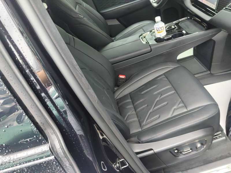 Used Zeekr 009 2024 Six-Seat Executive Version 4WD 108 kWh — 24