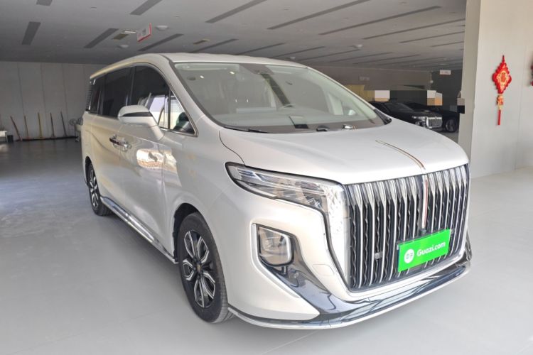 Used Hongqi HQ9 2023 2.0T Smart Connect Flagship Edition Front Right 45 Deg