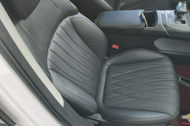 Used CHANGAN Eado DD 2023 Blue Whale NE 1.5T GDI DCT Navigation Model Right Front Seat