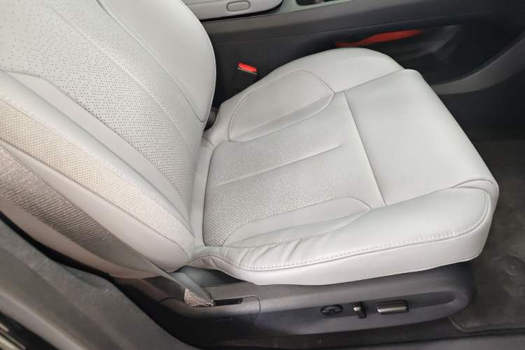 Used Nio ET5 2022 75 kWh
