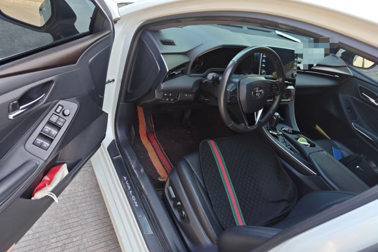 Used Toyota Avalon 2019 2.0L XLE Premium Edition China VI