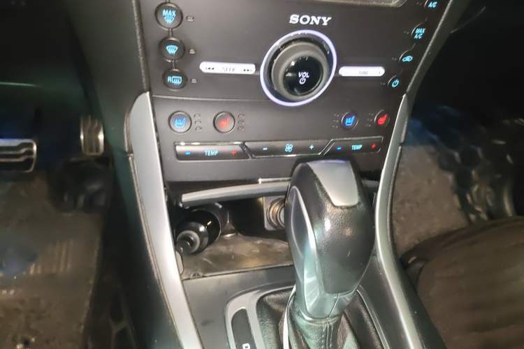 Used Ford Edge 2016 EcoBoost 245 Four-Wheel Drive Titanium 7-Seater