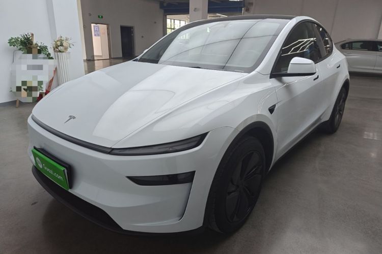 Used Tesla Model Y 2025 Rear-Wheel-Drive Version
