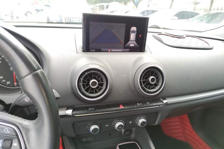 Used Audi A3 2020 Restyled Sportback 35 TFSI Entry-Level China VI Emission Standard Audio And AC Panel