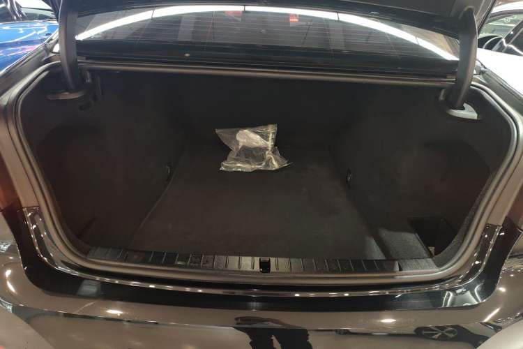 Used BMW 7 Series 2019 Updated 730Li Luxury Package
