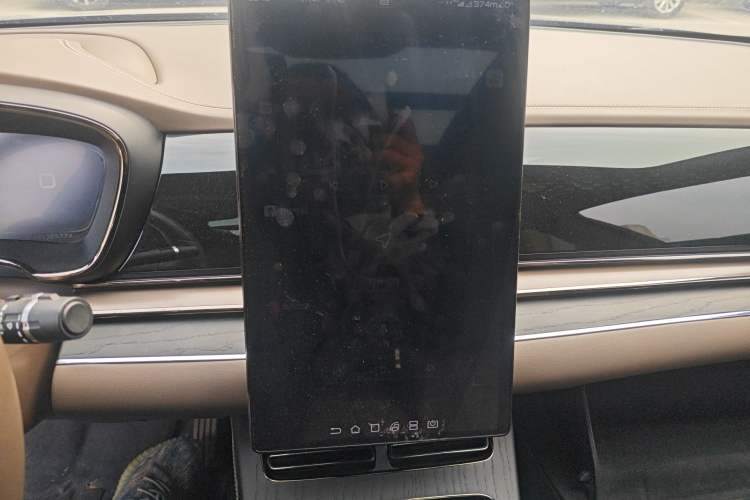 Used BYD Han 2020 DM Four-Wheel Drive Performance Edition Prestige Model Audio And AC Panel