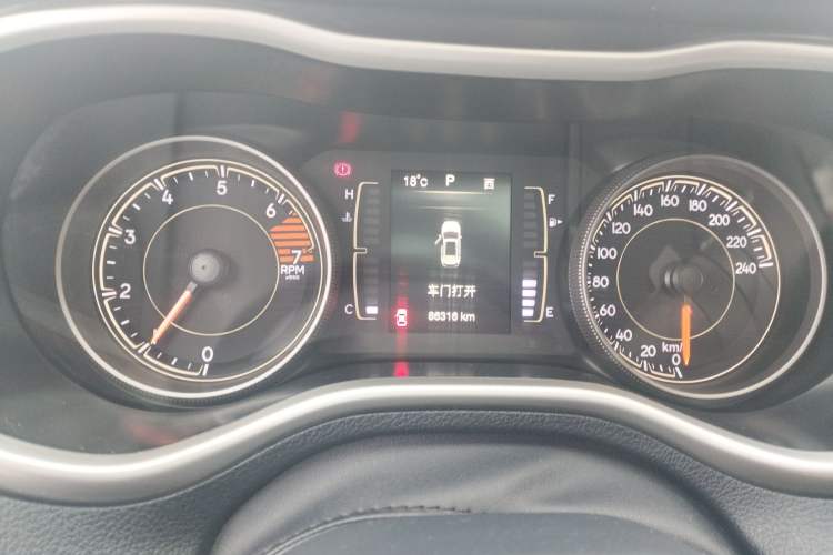 Used Jeep Cherokee 2016 2.4L Leading Edition Instrument Cluster