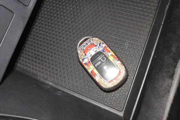 Used Honda Breeze 2023 240TURBO Two-Wheel-Drive Luxury Edition 5 Seats Vehicle Key