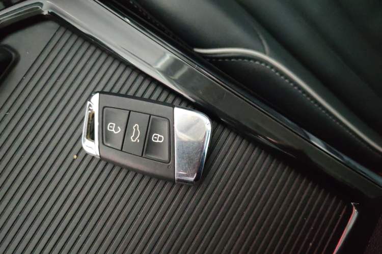 Used Volkswagen Passat 2023 330TSI Elite Edition Interior 1