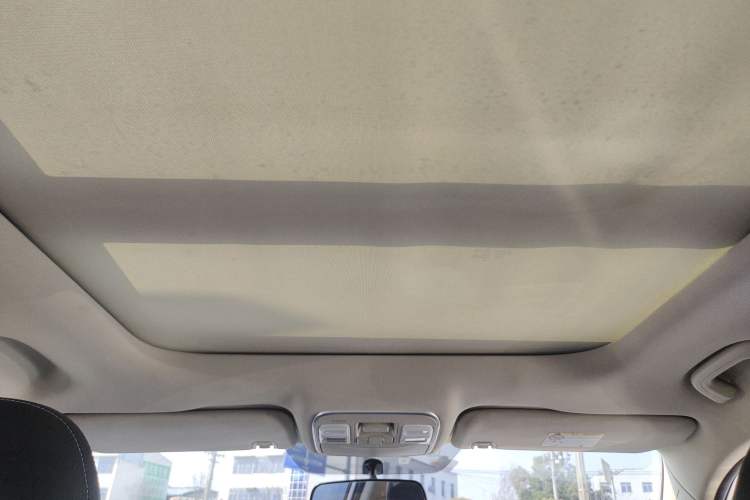 Used Geely Auto Emgrand X7 Sport 2018 1.8TD Automatic Two-Wheel Drive Zhiya Model
