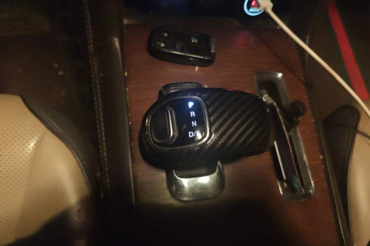 Used Chrysler 300C 2013 3.6L Premium Edition
