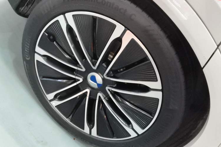 Used Denza N7 2024 630 All-Wheel Drive Intelligent Driving Max Edition Exterior 5