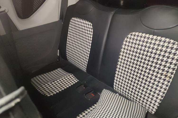 Used Wuling Hongguang MINIEV 2022 Macaron Premium Model – Lithium Iron Phosphate