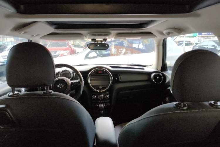 Used MINI MINI 2016 1.2T ONE Pioneer Edition
