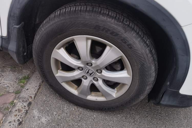 Used Honda CR-V 2012 2.0L two-wheel drive urban version
