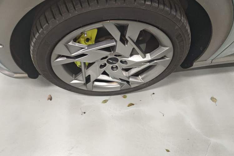 Used Genesis GV60 2023 Dual-Motor All-Wheel-Drive High-Performance Flagship Edition
