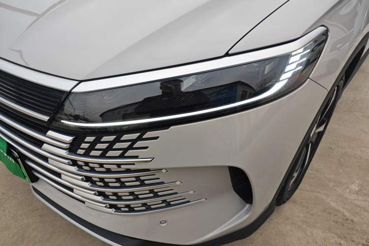 Used BYD Sealion 05 DM-i 2025 DM-i 115KM Flagship Model
