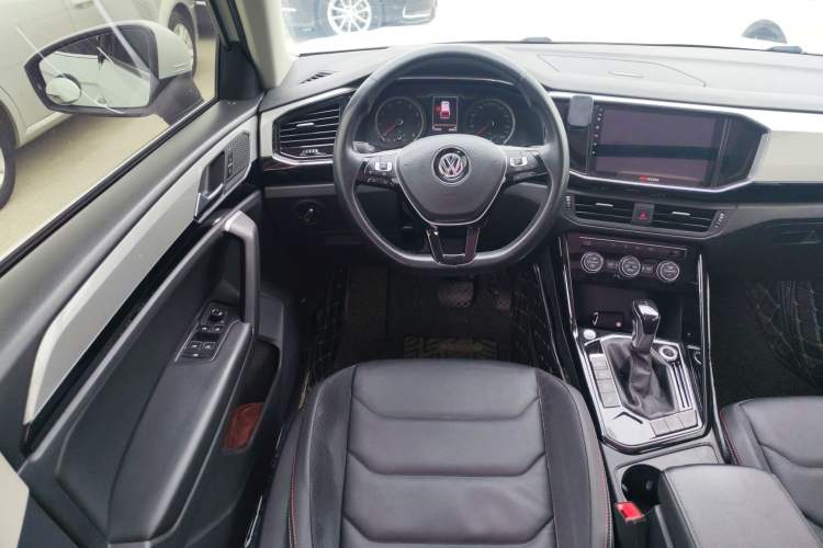 Used Volkswagen Tayron 2019 330TSI Two-Wheel Drive Luxury Model China VI Standard