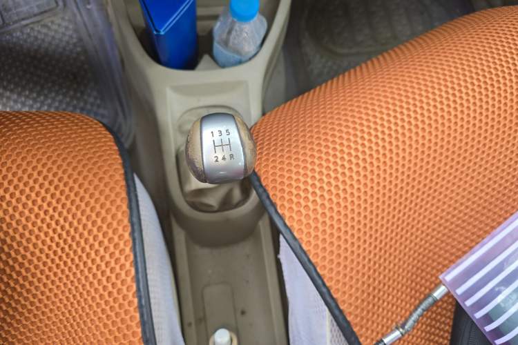 Used Nissan Livina 2008 1.6L Manual XuanNeng Model
