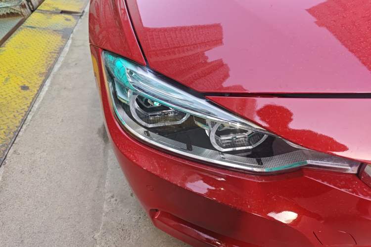 Used BMW 3 Series 2017 320i M Sport Right Front Headlight