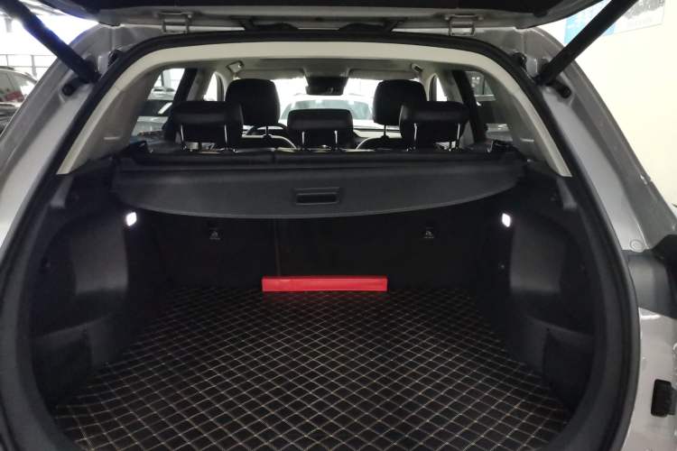 Used Hongqi HS5 2023 2.0T Qixiang Pro Edition
