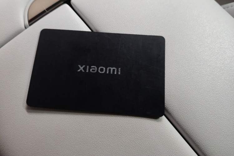 Used Xiaomi Auto SU7 2024 Four-Wheel Drive Ultra-Long Range Advanced Intelligent Driving Max Edition
