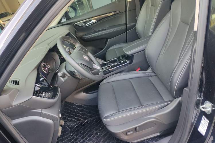 Used Buick Envision 2023 Encore Plus 652T Five-Seat Luxury Model
