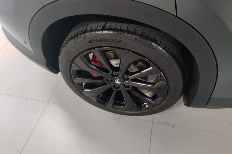 Used ARCFOX Alpha T5 2024 660 MAX Right Rear Wheel Hub