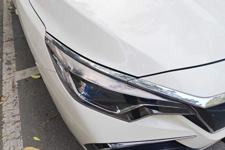 Used Venucia D60EV 2022 Standard Range Smart Drive Version Right Front Headlight