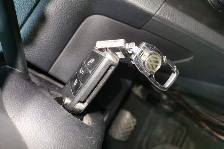 Used Volkswagen Golf 2017 230TSI Automatic Comfort Edition – Celebrating Milestone of One Million Units Interior 1