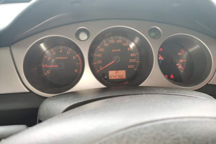 Used Dongfeng Aeolus H30 2010 1.6L Automatic Prestige Edition