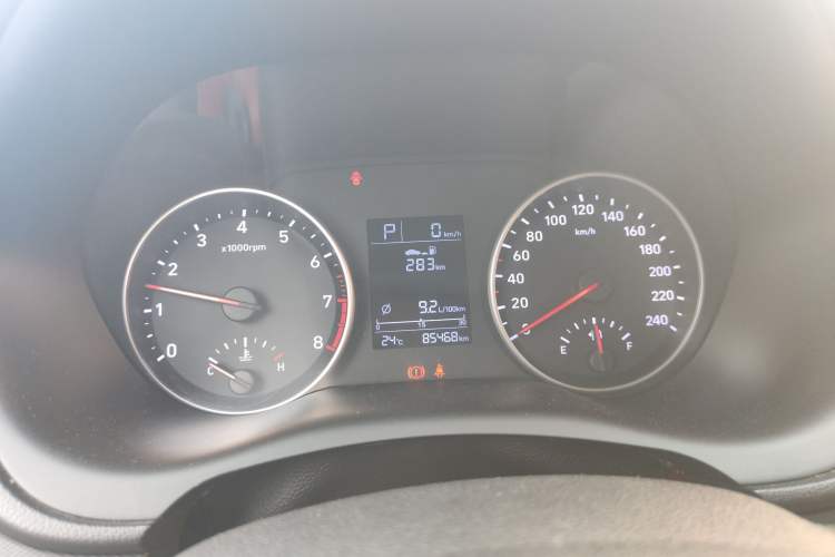 Used Hyundai Celesta 2018 1.6L Automatic GL Enjoyment Version China V Standard