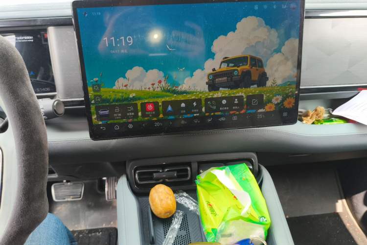 Used Formula Leopard 5 2023 Explore Edition
