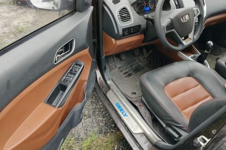 Used Geely Auto Diamond 2016 1.5L Manual Elite Edition Driver Seat