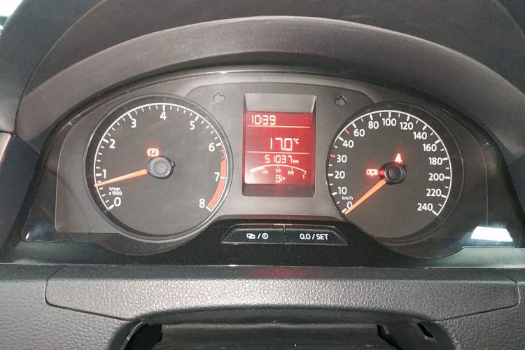 Used Volkswagen Santana 2015 1.6L Manual Fashion Edition Instrument Cluster