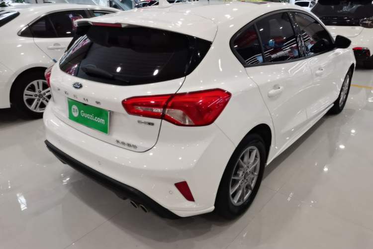 Used Ford Focus 2021 Hatchback EcoBoost 180 Automatic Titanium Edition