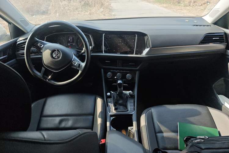 Used Volkswagen Sagitar 2020 200TSI DSG Comfort Version China VI Standard
