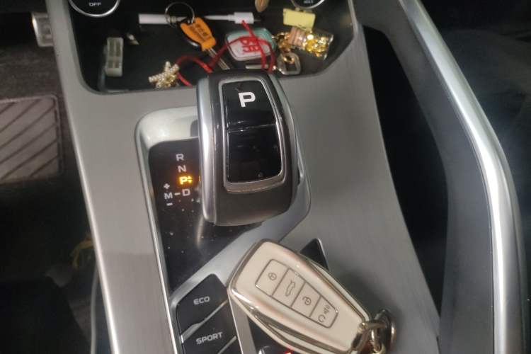 Used Geely Auto Coolray 2019 260T DCT Knight China VI Standard