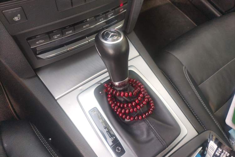 Used Mercedes-Benz E-Class 2010 E 260 CGI Coupe
