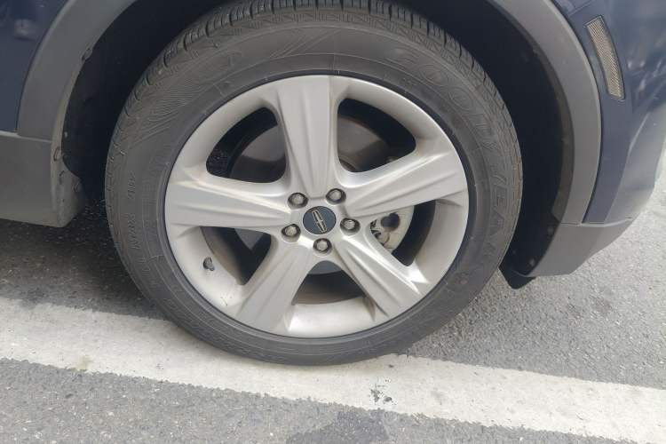 Used Lincoln MKC 2017 2.0T Two-Wheel Drive Deluxe Edition