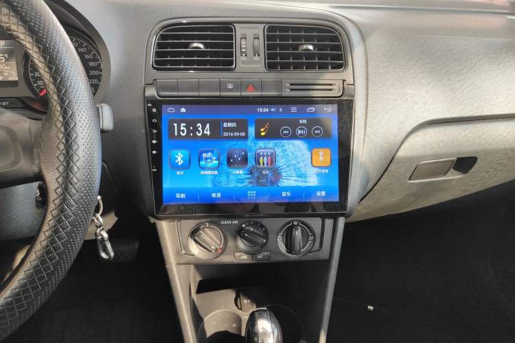 Used Volkswagen Polo 2016 1.4L Automatic Trendy Model
