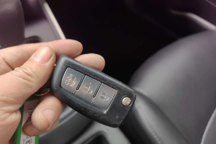 Used Nissan Sylphy 2021 Classic 1.6XE CVT Comfort Edition Vehicle Key