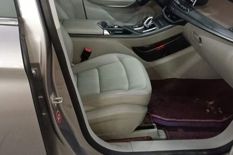 Used Geely Auto Jiajie 2021 1.8TD DCT Standard Edition Right Front Seat