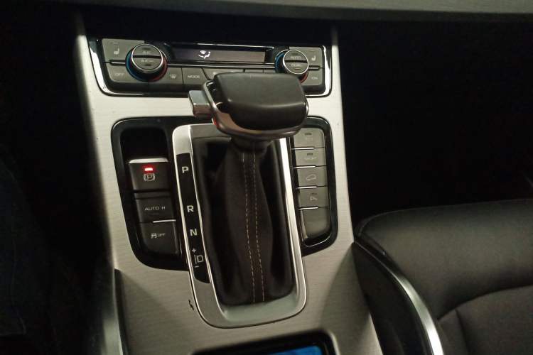 Used Geely Auto Emgrand X7 Sport 2016 1.8TD Automatic Smart Model
