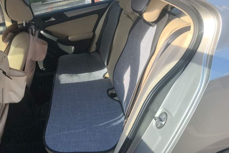 Used Volkswagen Sagitar 2014 1.6L Automatic Comfort Model Left Rear Seat