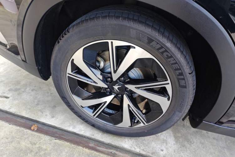 Used ARCFOX Alpha S 2022 708S+ 160kW
